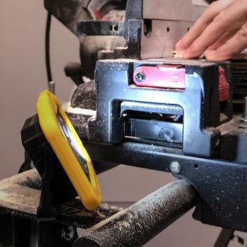 Vulcan 300 – Portable Magnetic Worklight, 2 Lighting Modes